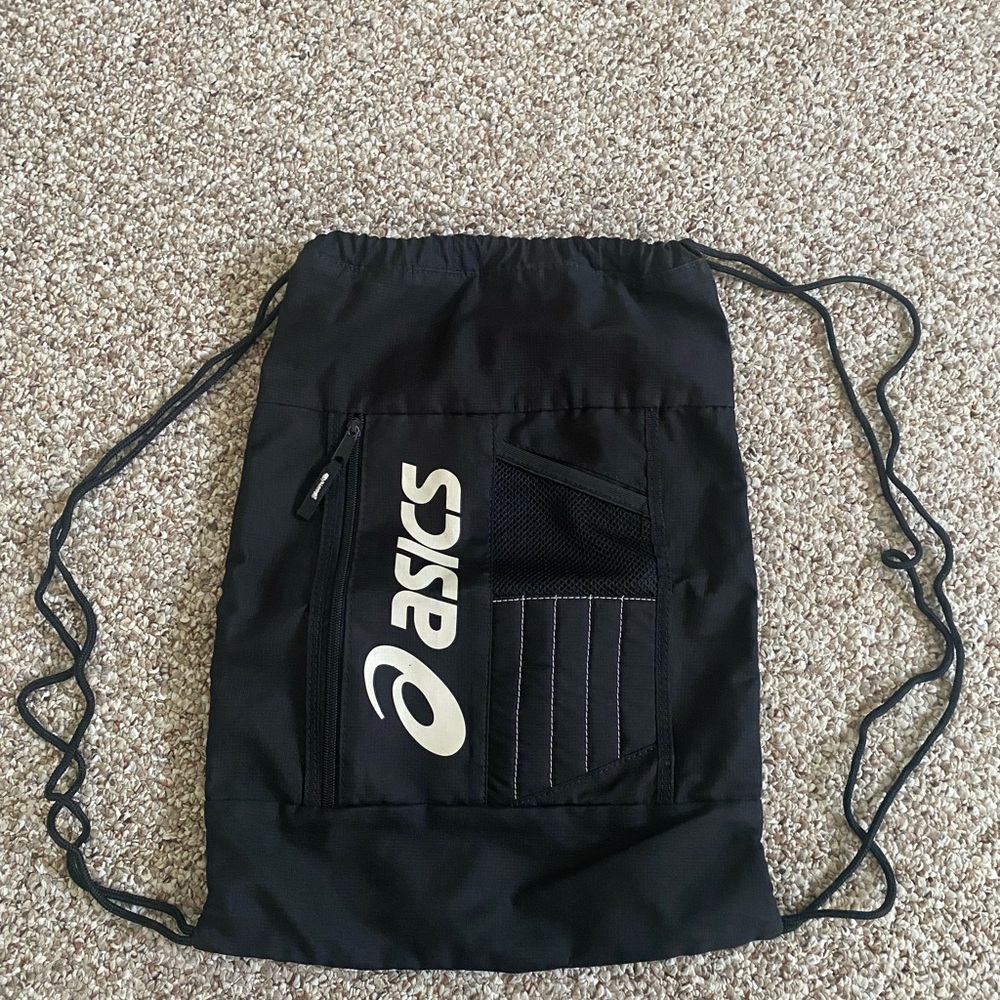 2010s ASICS Black Drawstring Backpack gym bag unisex